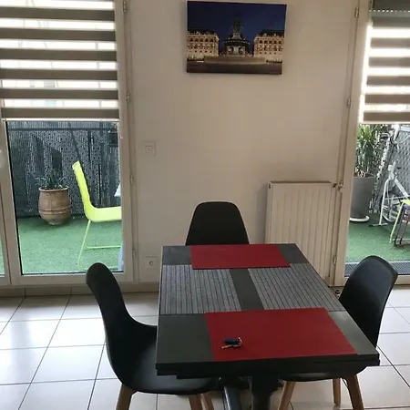 Apartment Lac Bordeaux